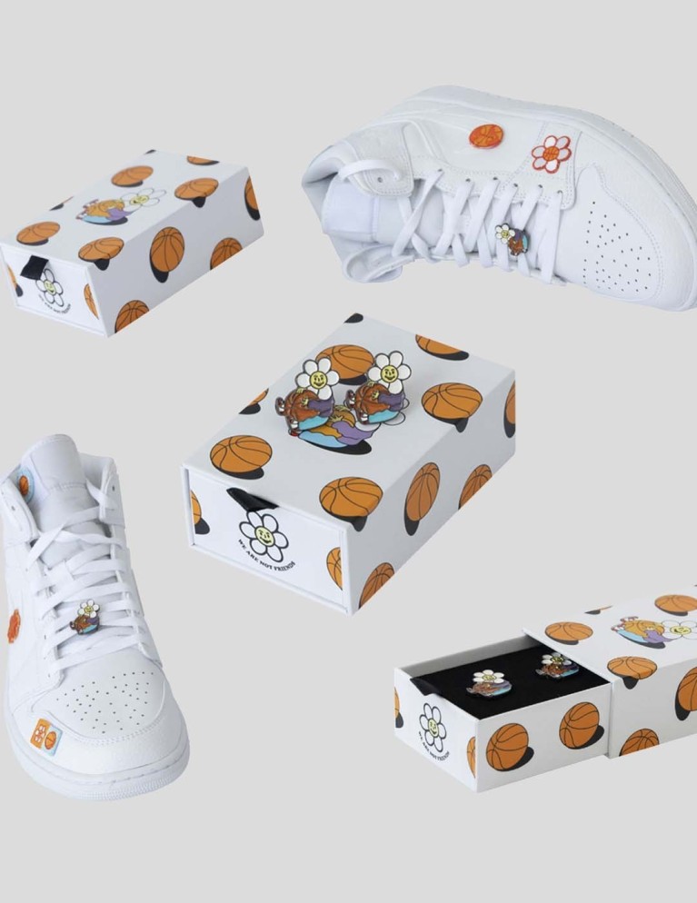 Accesorios WE ARE NOT FRIENDS lace keepers basketball white