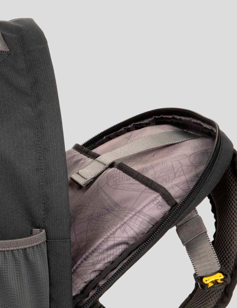 Mochila EASTPAK safepack national geographic black