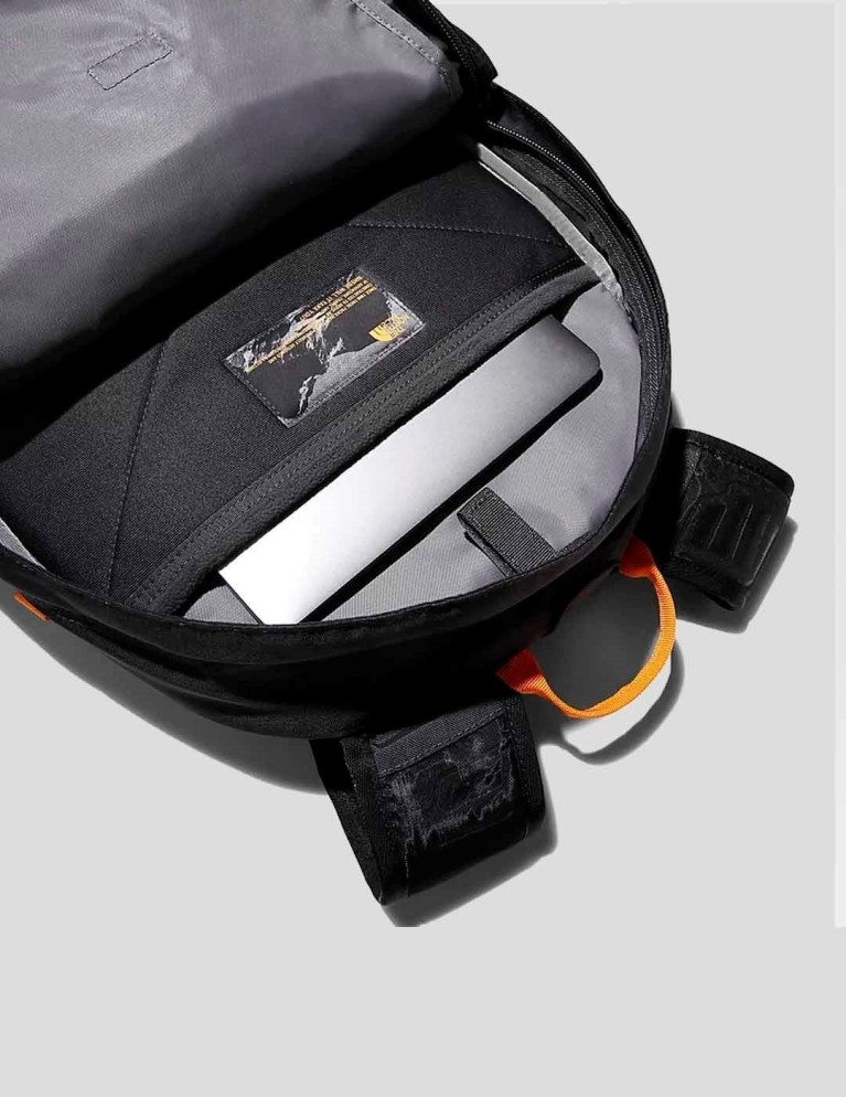 Mochila THE NORTH FACE borealis classic asphalt grey/cone orange