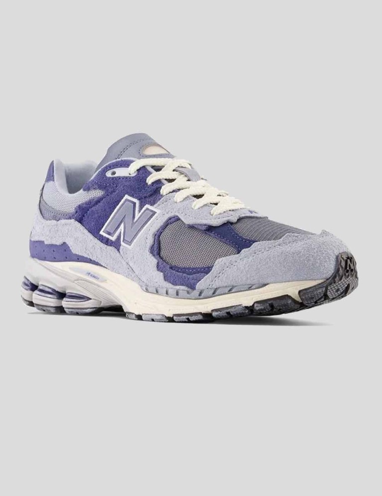 Zapatillas NEW BALANCE 2002r light artic grey/purple