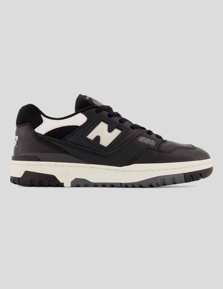 Zapatillas NEW BALANCE 550  black/sea salt