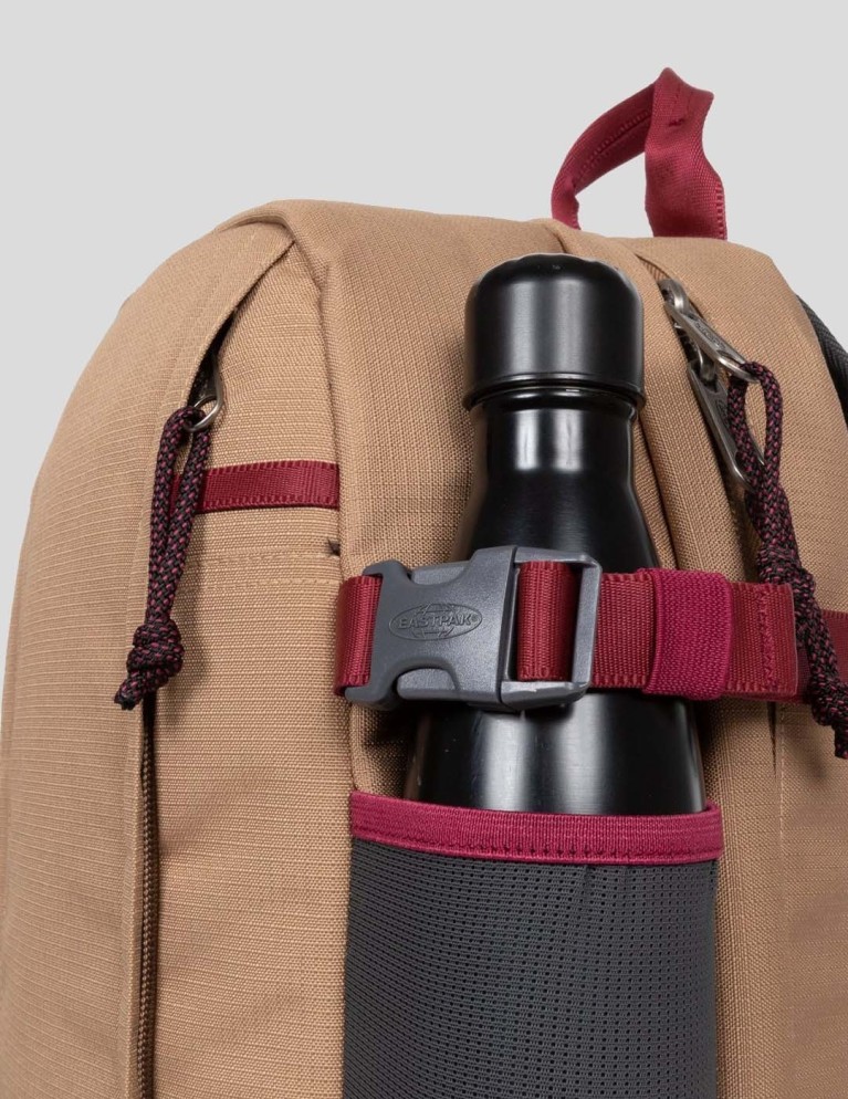 Mochila EASTPAK out safepack brown