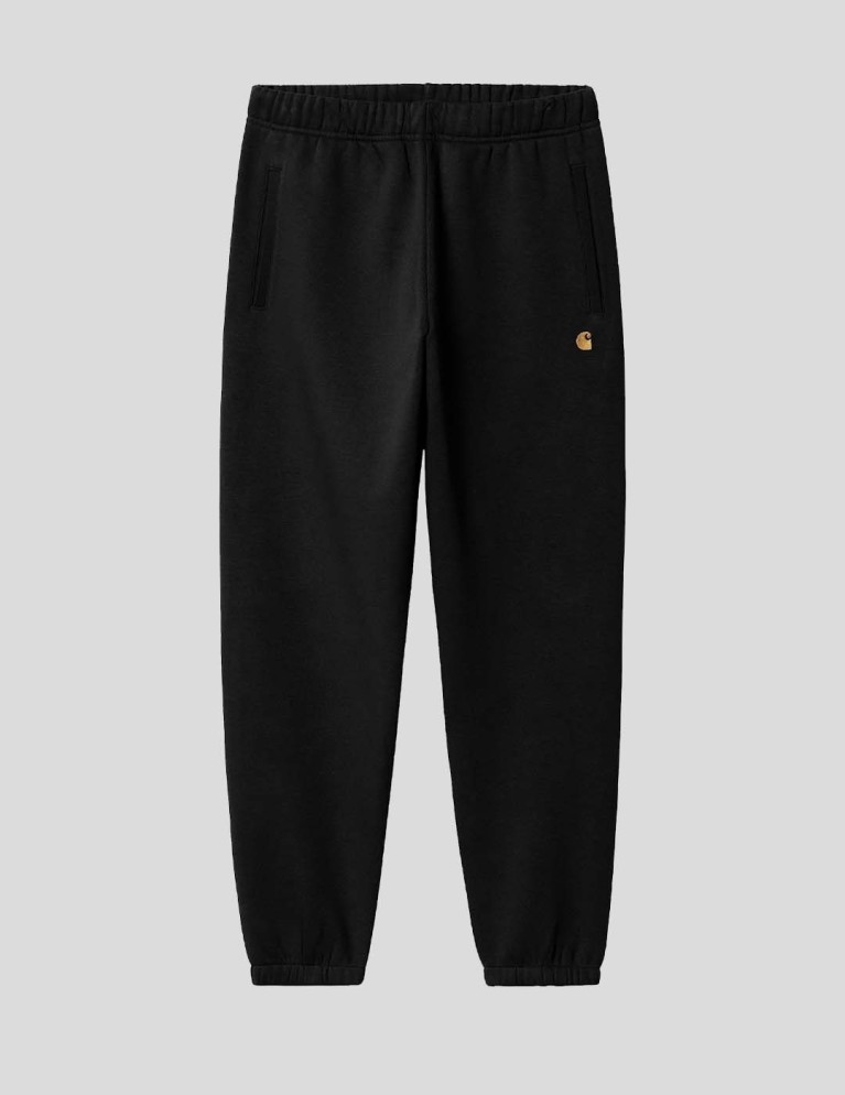 Pantalón CARHARTT WIP  chase sweat pant black/gold 