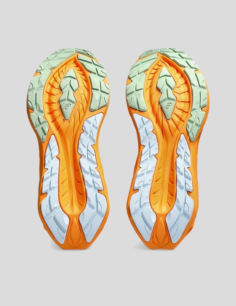 Zapatillas ASICS novablast 4 tr  nature bathing / fellow yellow