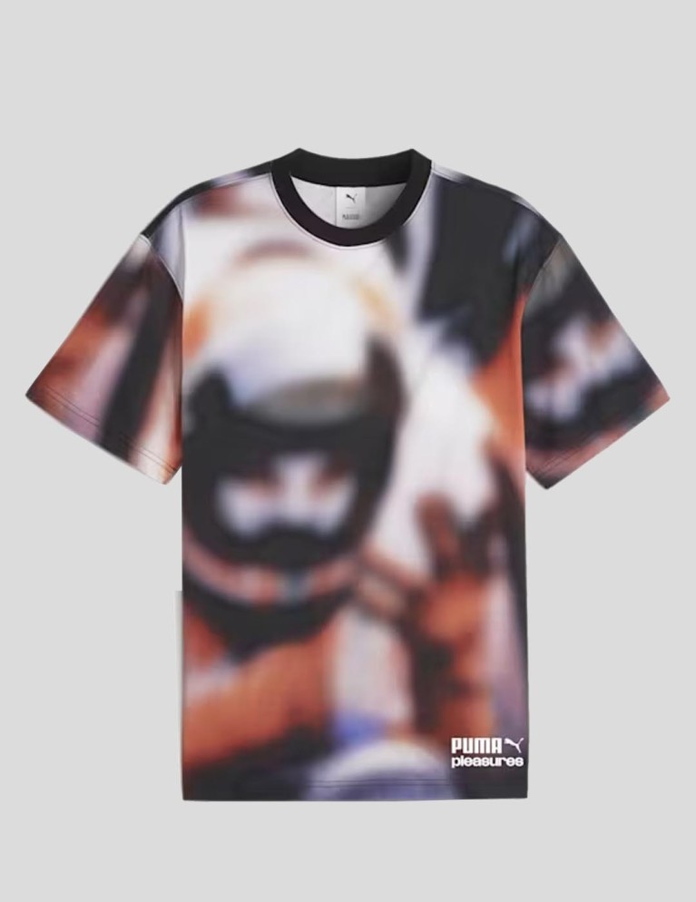 Colaboraciones PUMA x pleasures aop tee multi