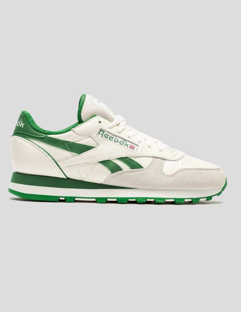 Zapatillas REEBOK  classic leather 1983 vintage chalk/glegrn/cblack44