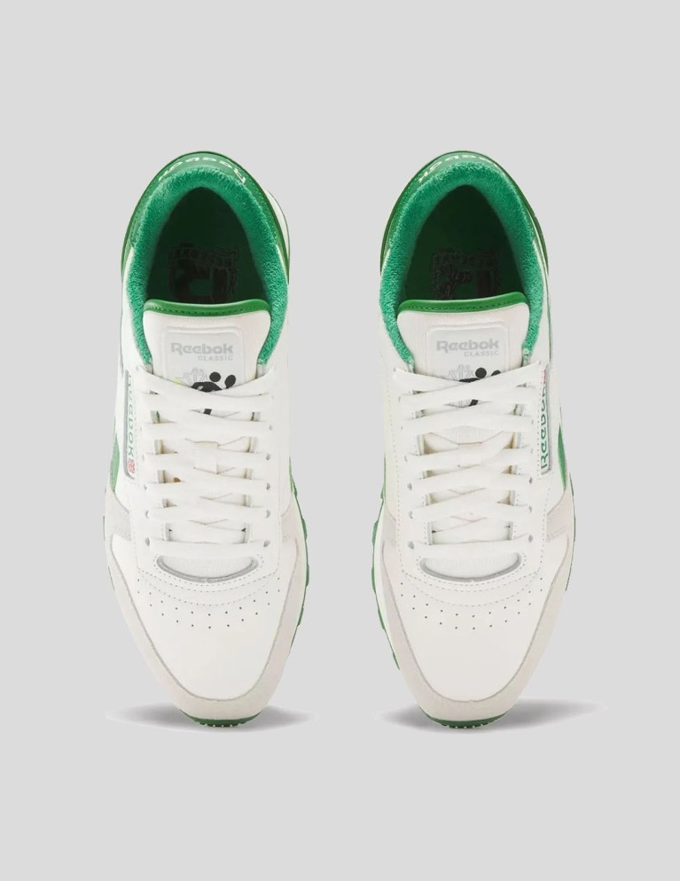 Zapatillas REEBOK  classic leather 1983 vintage chalk/glegrn/cblack44